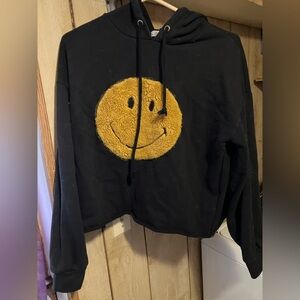 Cropped Hoodie with Smiley Graphic